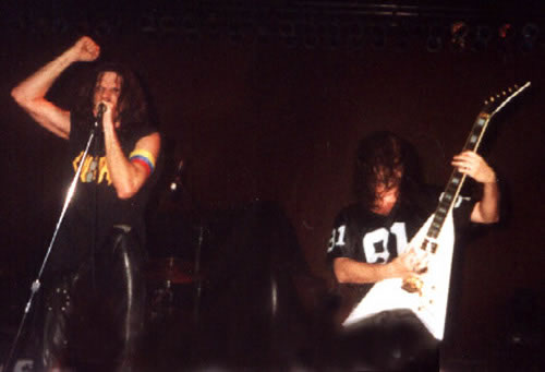 Gillman abrió el concierto de Metallica en el Poliedro de Caracas en el año 1999